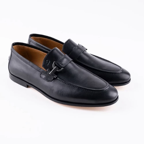 Chaussures en cuir MAKEBA